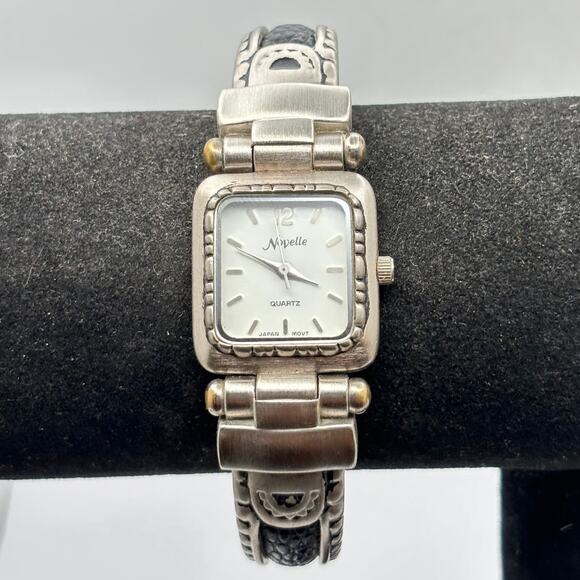 Silver Western Novelle Watch - Picture 1 of 3
